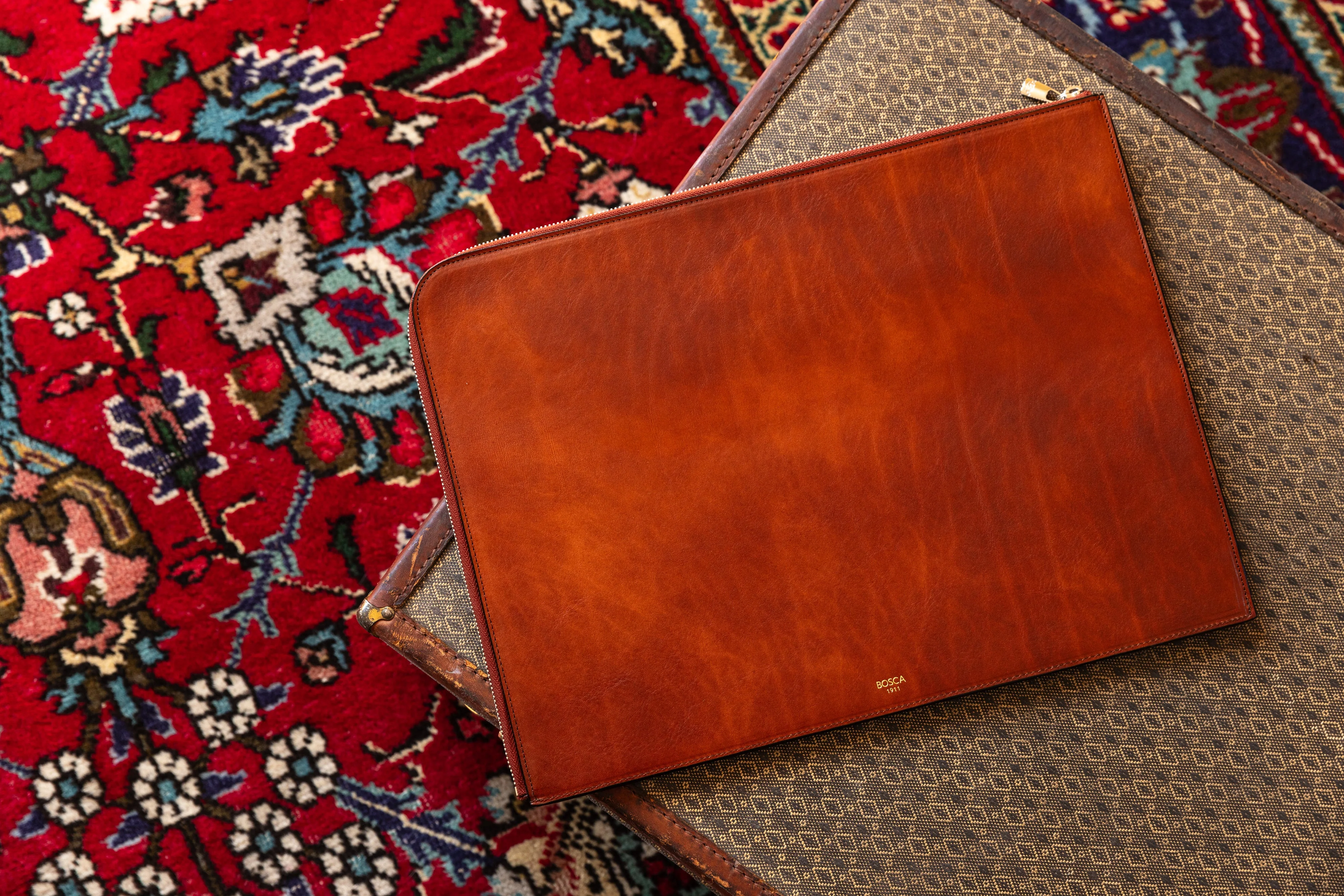 Old Leather 16" Portfolio / Envelope - Image 2