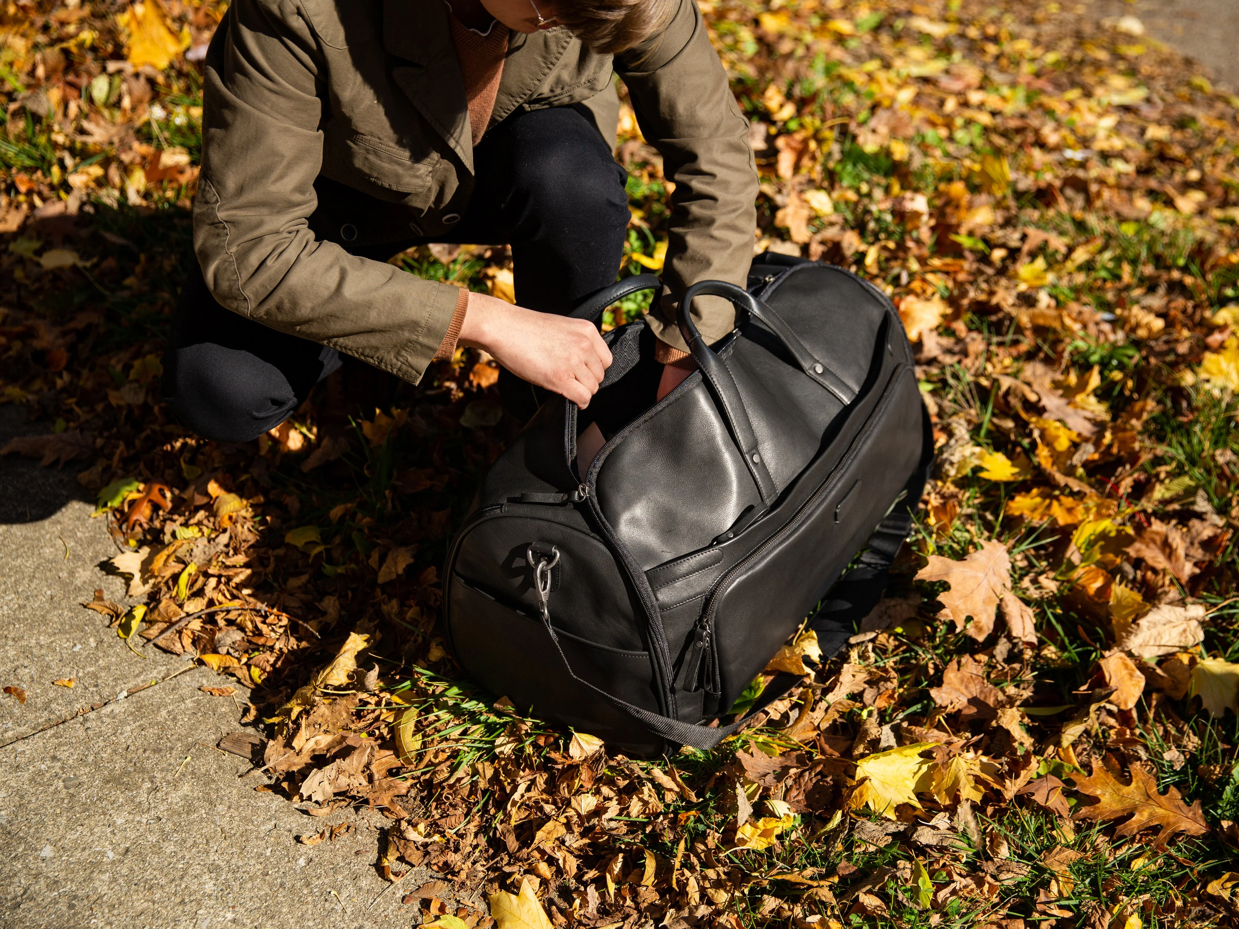 Nappa Soft Hybrid Garment/Duffle Bag - Image 13